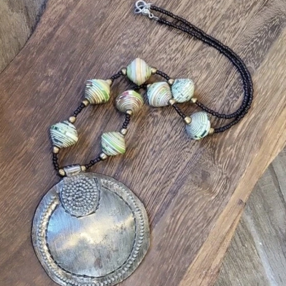 Vintage Wrapped Paper Mache Rustic Silver Tone Circular Pendant Beaded Necklace